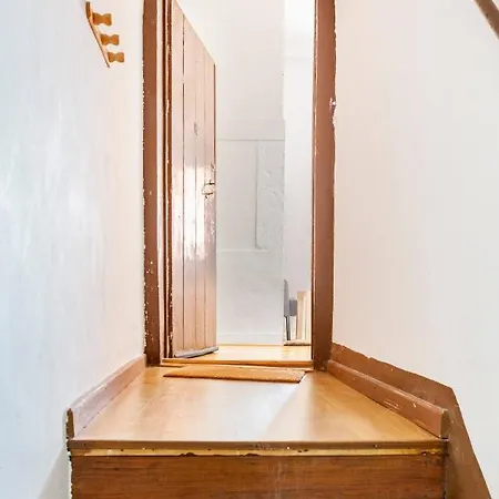 Apartament 2 For 8 People With Terrace And Parking Lizbona