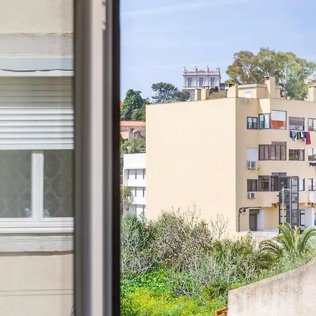 2 For 8 People With Terrace And Parking * Lisbon